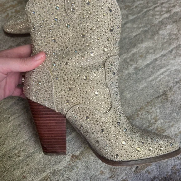 Jessica Simpson Cream Rhinestone Western Ankle Boots - Picture 2 of 11
